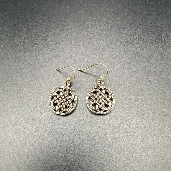 Jewelry - Silver Color Celtic Knot Dangle Earrings Openwork Wire Wrapped Circle